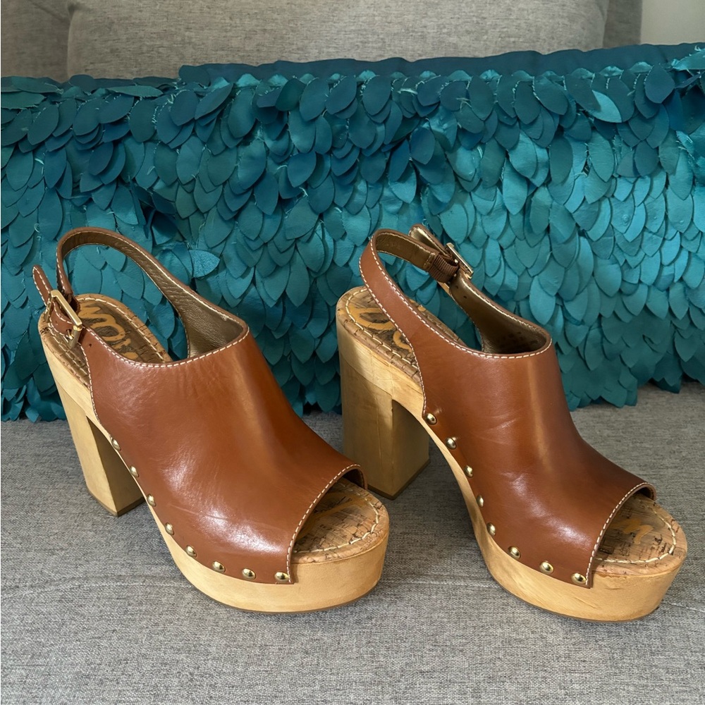 Like New Sam Edelman Brown Studded Platform Clog Sandals Size 8.5